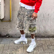 Cargar imagen en el visor de la galería, Custom Summer 260 Grams All Over Real Tree Digital Print Hunting Camouflage Baggy Work Pants Canvas Twill Camo Cargo Shorts Men
