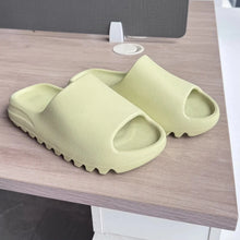 Cargar imagen en el visor de la galería, Chanclas EVA Unisex Suela Gruesa | Cómodas Antideslizantes Verano
