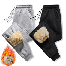 Cargar imagen en el visor de la galería, Pants for men in autumn and winter, thickened with fleece for outerwear, casual pants, warm lamb wool sports sweatpants
